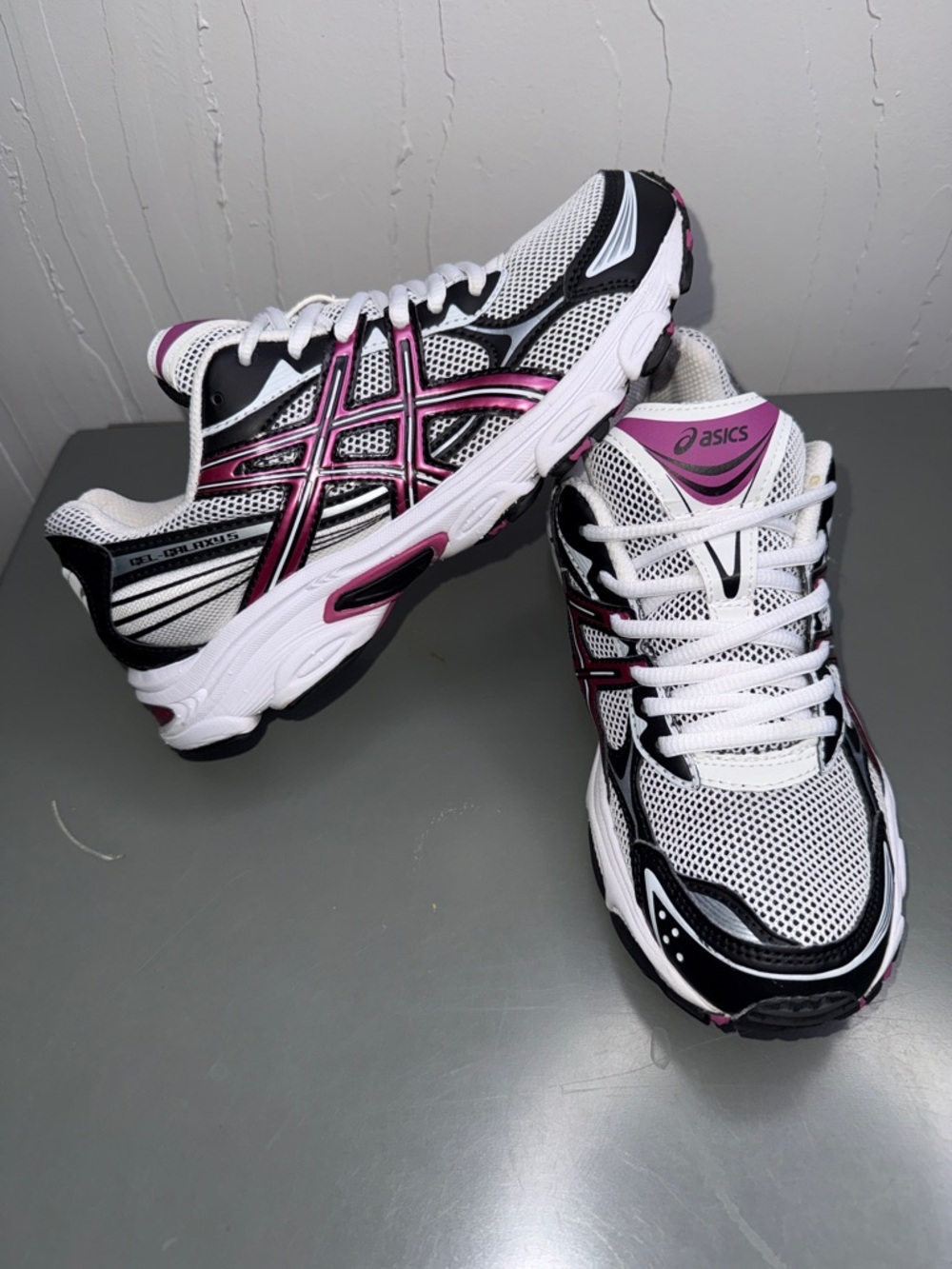 ASICS White, Black & Pink Women's Running Sneakers